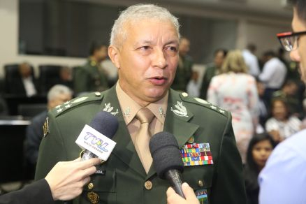 O ex-comandante do Exrcito, Jlio Cesar Arruda