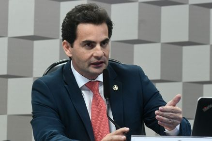O deputado federal Fbio Garcia criticou a gesto do prefeito Emanuel Pinheiro