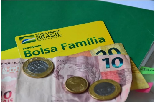 Os depsitos sero feitos na conta da Caixa Econmica Federal do titular da conta.