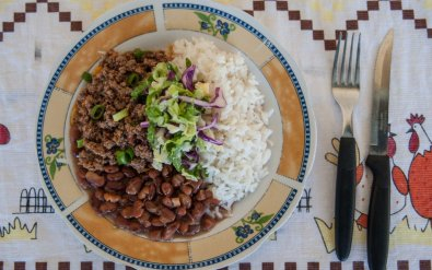 Arroz, feijo e laticnios puxam alta de preos da cesta bsica