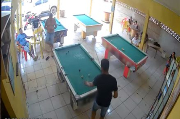 Cenas mostram o que aconteceu antes do incio da matana