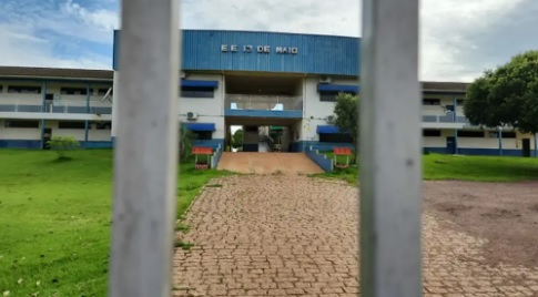 Escola Estadual 3 de Maio  a nica escola administrada pelo estado de Nova Guarita (MT)  Foto: Gustavo Nolasco/Arquivo pessoal
