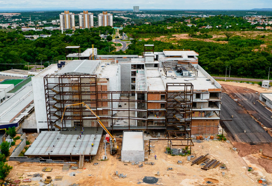Governo diz que obra do Hospital Central do Estado j est mais de 80% executados
