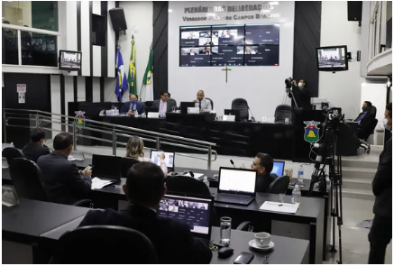 Vereadores da Cmara de Cuiab tiveram reajuste na verba indenizatria  Foto: Divulgao