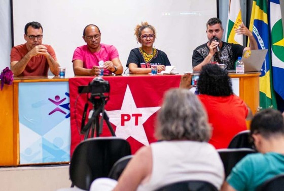 A reunio contou com a presena do deputado estadual Ldio Cabral e da vereadora Edna Sampaio