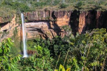 V�u de Noiva, um dos mais populares pontos tur�sticos de Chapada