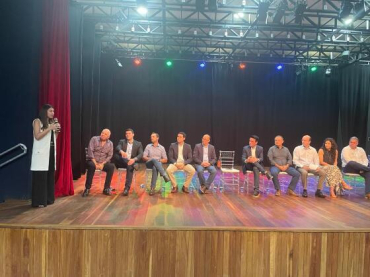 Dirigentes da Cargill anunciam investimento de fbrica em Primavera do Leste