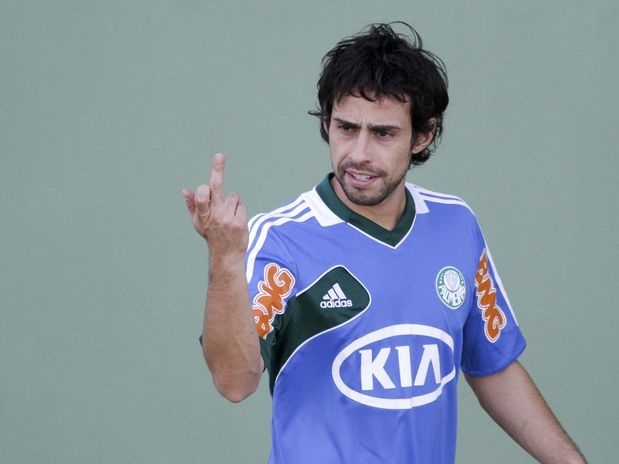Valdvia desfalcar o Palmeiras nas prximas duas rodadas do Brasileiro