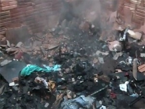 Quarto fica destru�do ap�s inc�ndio em resid�ncia de Franca, SP