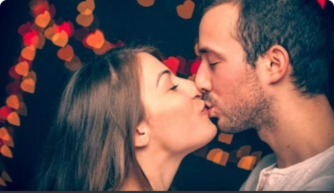 Evidncias sugerem que o beijo na boca era praticado pelo menos no antigo Oriente Mdio e na ndia.  Foto: Getty Images