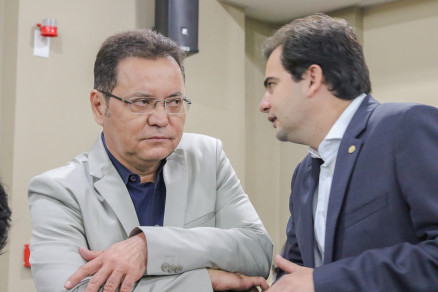 Os deputados Eduardo Botelho e Fbio Garcia