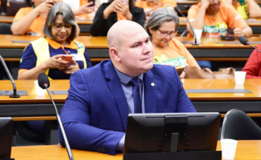 O deputado federal bolsonarista Ablio Brunini  reincidente em tumultos no mbito do Congresso Nacional