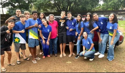 Professor agradeceu ajuda dos estudantes e de todos que compartilharam a vaquinha  Foto: Reproduo