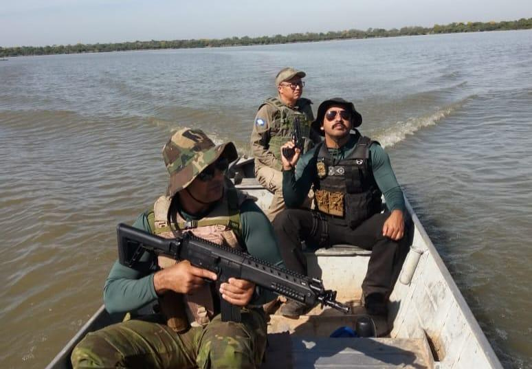 Alm de priso, os agentes da fiscalizao vo apreender veculos e todo apetrecho utilizado na pesca irregular, em Mato Grosso