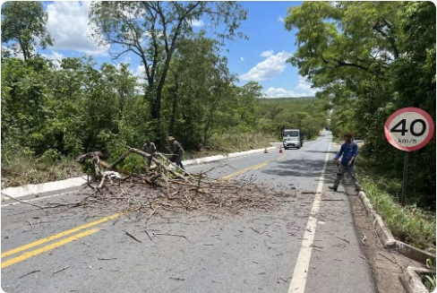 Trnsito estar interrompido nos dois sentidos da rodovia  Foto: Sinfra MT
