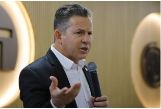 O governador Mauro Mendes, que lanou novo modelo de licitao nesta quarta-feira