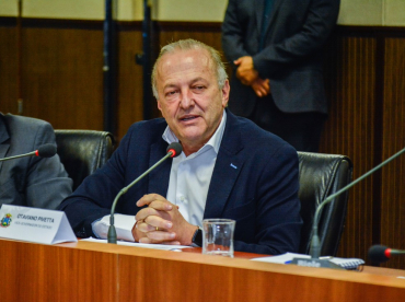 O governador em exerc�cio, Otaviano Pivetta: 