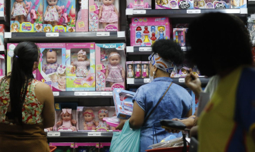 Apesar de queda no consumo no setor de servi�os e de varejo, h� a perman�ncia em n�vel considerado satisfat�rio da pesquisa