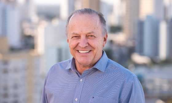 O governador interino, Otaviano Pivetta: 