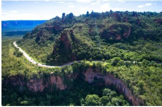 Nos momentos em que a rodovia estiver aberta, � necess�rio respeitar a sinaliza��o e o limite de velocidade de 40 km/h