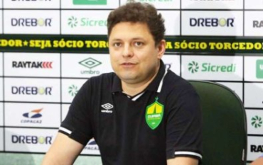 O presidente do Cuiab, Cristiano Dresch, que falou sobre o rebaixamento