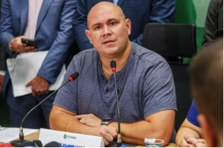 O prefeito de Cuiab, Abilio Brunini, afirmou que a folha desse ms ser paga no dia 31