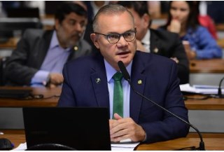 O senador Wellington Fagundes (PL), que  pr-candidato a governador