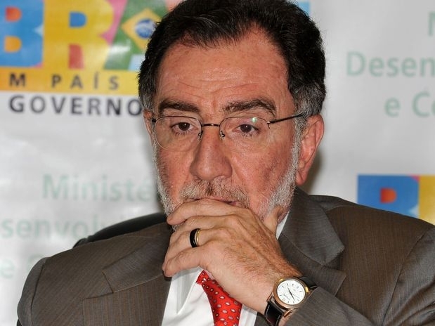 Indicao do ex-ministro do governo Lula, Patrus Ananias, foi aprovada nesta tera-feira, em reunio da executiva do PT