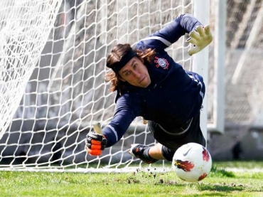 Cssio no acredita que fotos podem prejudicar o Corinthians na deciso