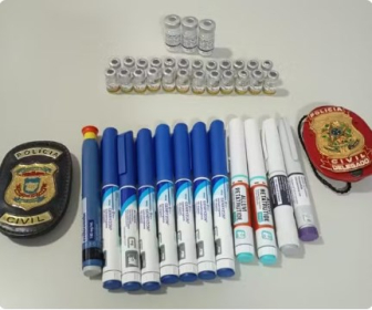 Mais de 10 canetas emagrecedoras e frascos irregulares s�o apreendidos em cl�nica de MT � Foto: Pol�cia Civil