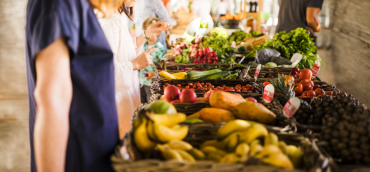 O recuo semanal no valor da cesta foi puxado pelo tomate, que apresentou redu��o de 13,81% no pre�o m�dio, chegando a R$ 8,72/kg