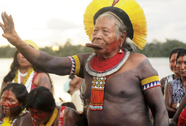 O cacique Raoni Metuktire, da tribo caiap� � Foto: Joel Saget/AFP
