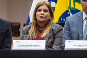 A desembargadora Nilza Maria P�ssas de Carvalho, que assinou o edital