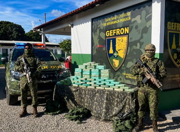 Agentes do Gefron, durante opera��o de combate ao tr�fico de drogas, na faixa de fronteira de Mato Grosso