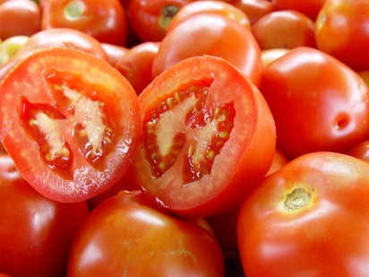 Pre�o do tomate sobe e pressiona custo dos alimentos em Cuiab�