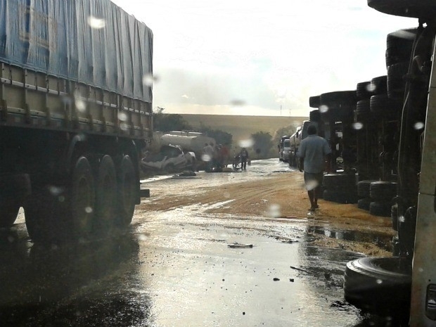 Impacto da coliso destruiu caminhonete e matou secretrio, assessor e PM na BR-163