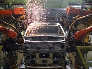 Produo no ano deve crescer 12% sobre 2012, prev a Anfavea