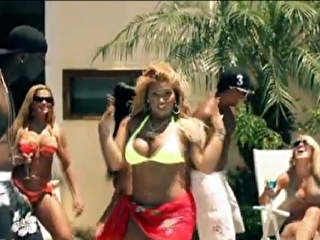 Mulher Fil recupera R$ 11 mil apreendidos em cueca do namorado