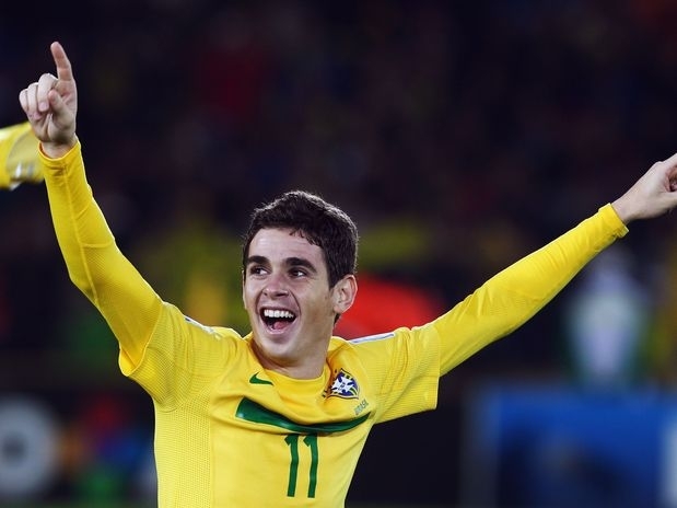 Oscar vem atuando com a Seleo Brasileira em amistosos