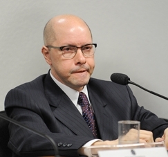 Senador disse que seus dilogos interceptados pela Polcia Federal foram descontextualizados