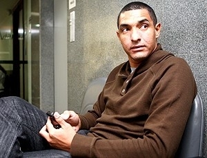 Fbio Costa ainda tem vnculo com o Santos