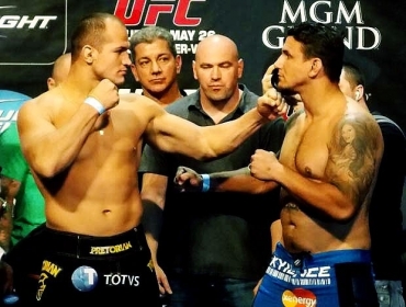Junior Cigano e Frank Mir se encaram na pesagem do UFC 146