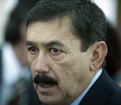 Conselheiro aposentado disse que, se no encarar o pleito, se focar nas empresas da famlia