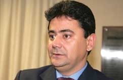 Para Eder, sindicato, que  composto por servidores pblicos fazendrios, possui f pblica