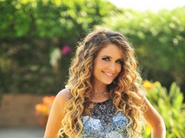 Para Cludia Abreu, as pessoas falsas no esto s no meio artstico