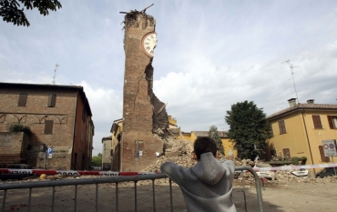 Estruturas histricas da Itlia ficaram destrudas com o terremoto que atingiu o pas na madrugada deste domingo (20).