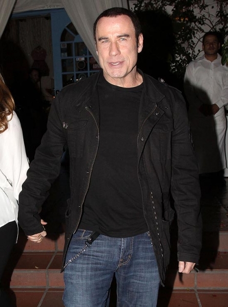 Site diz ter provas que John Travolta no abusou de massagista