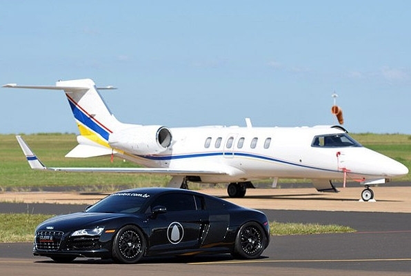 Audi R8 de 1680 cavalos bate recorde de velocidade em 1 milha