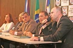 Em coletiva de imprensa, policiais civis detalharam como funcionava o esquema milion�rio promovido por servidores do Est