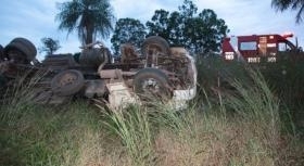 Caminh�o ficou totalmente destru�do